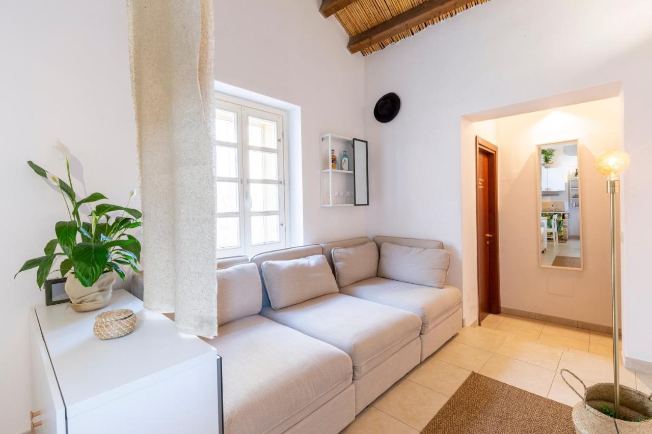 Castello Attic Sunset Terrace Lägenhet Cagliari Exteriör bild